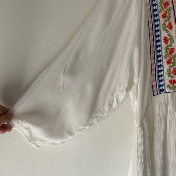 White Boho Flowy Embroidered Tunic Dress SZ M Peasant Prairie Cottagecore Beachy - Picture 4 of 6